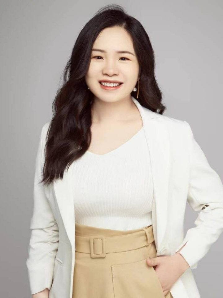 Portrait of Attorney Cai Jiaxin