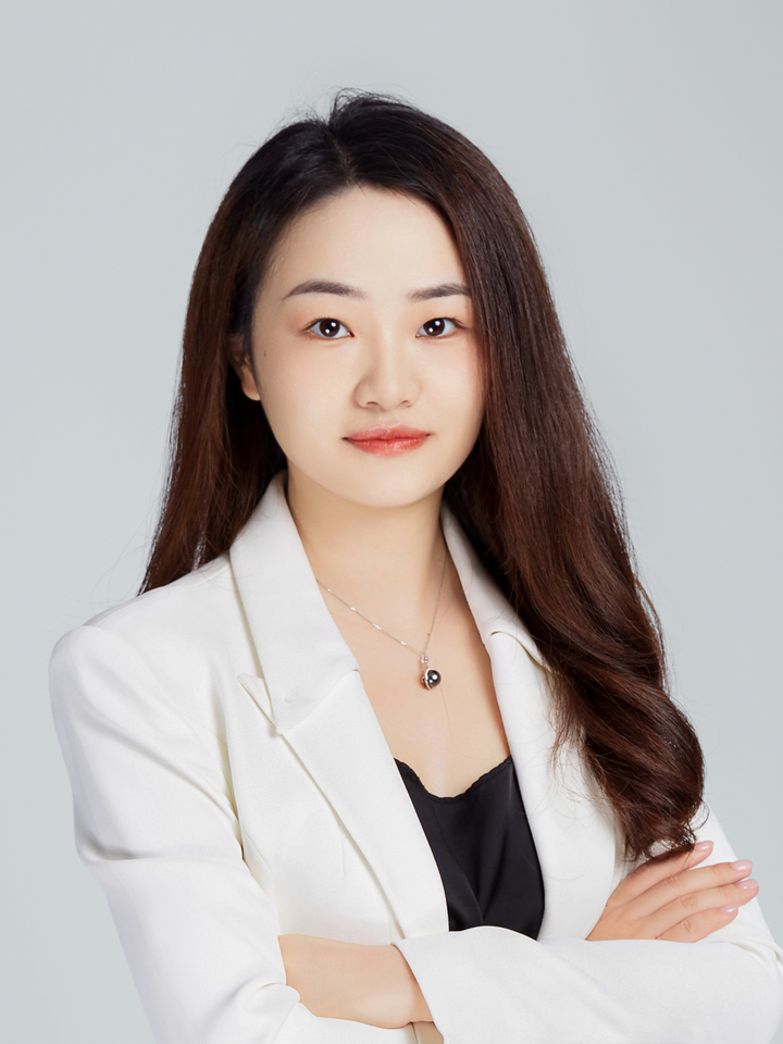 Portrait of Lawyer Chen Li