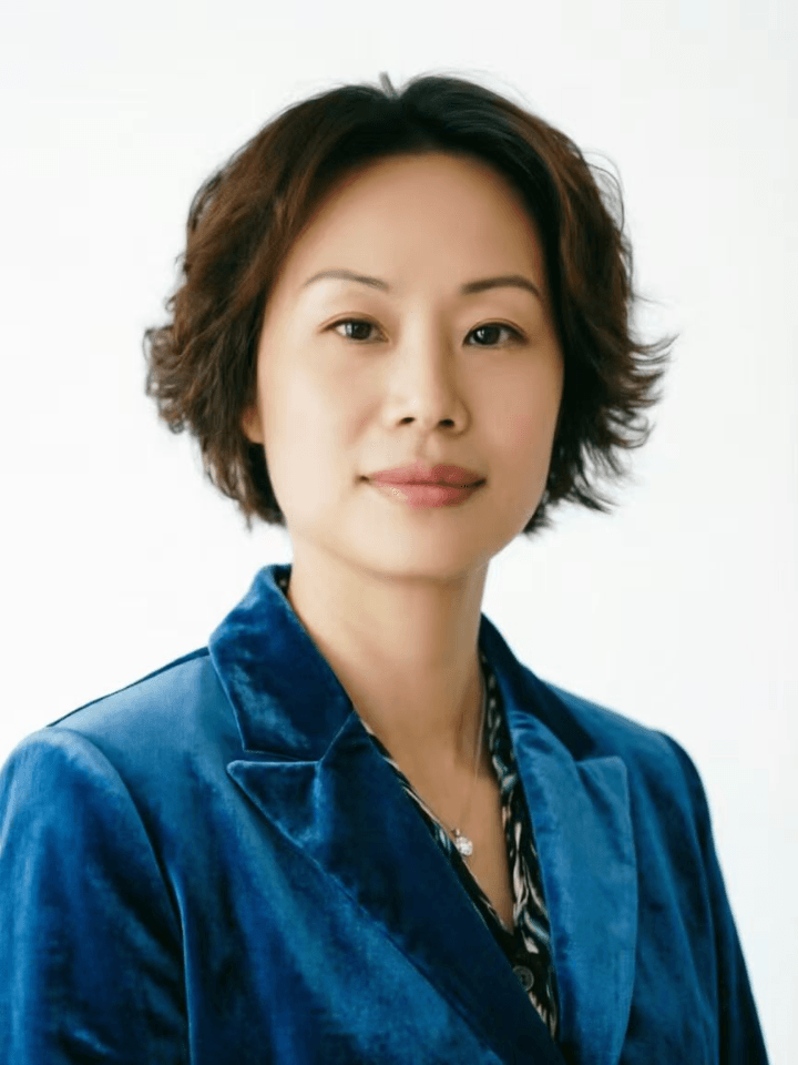 Portrait of Attorney Huang Kaiyan