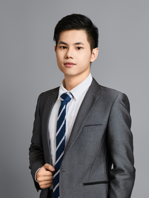 Portrait of Lawyer Huang Yuhao