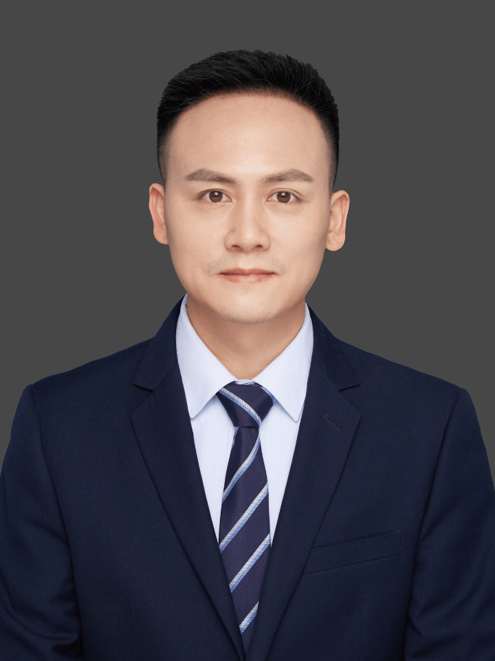 Portrait of Attorney Li Mingjin