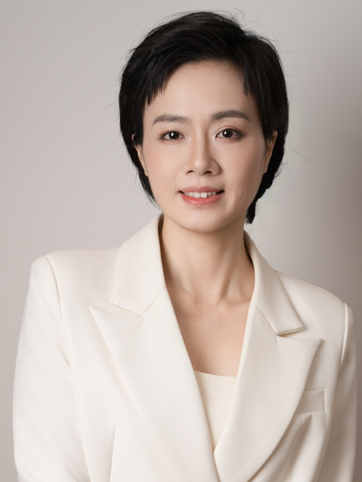 Portrait of Lawyer Li Siming