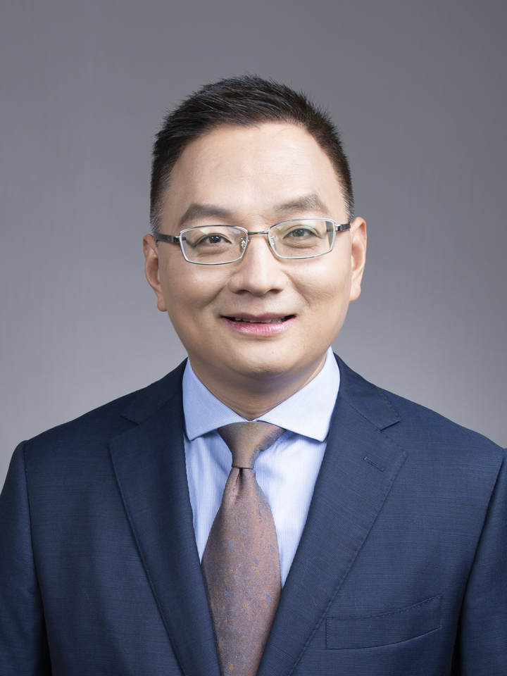 Portrait of Lawyer Yang Ru Wang